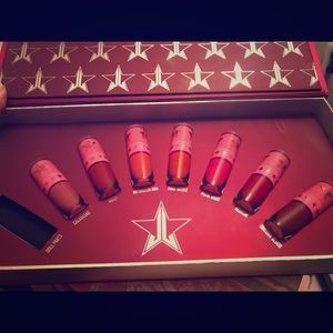 Jeffrey star liquid lipstick bundle